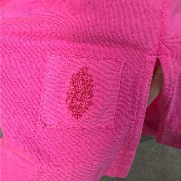 NWOT Free People Movement Hustle Layer In Fuchsia Flirt - Picture 5 of 5